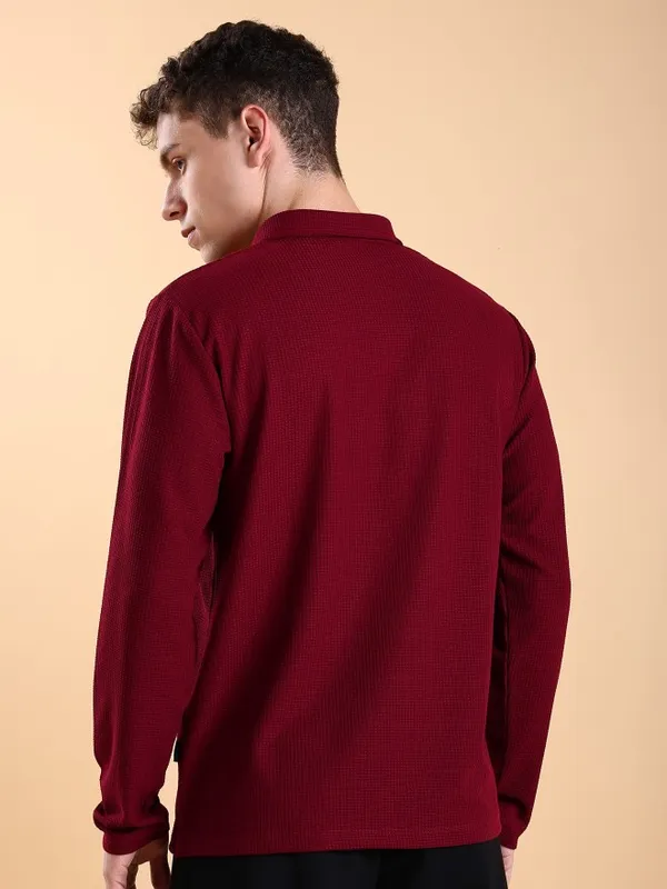 Men Solid Polo Collar T-Shirt
