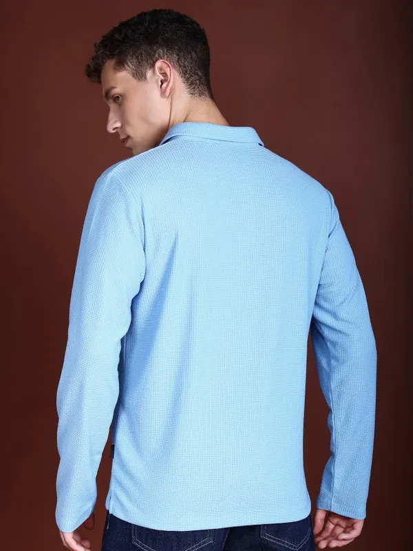 Men Solid Polo Collar T-Shirt