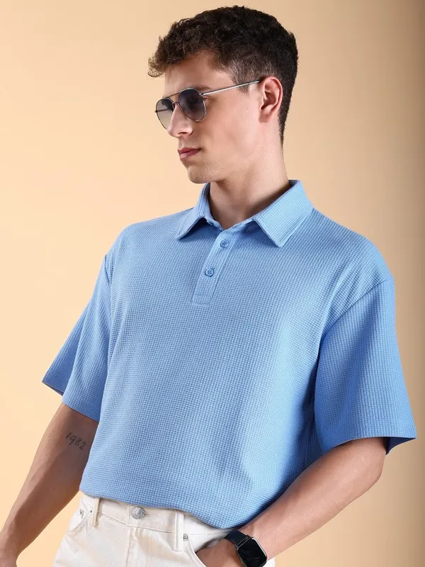 Highlander Men Blue Solid Oversized Fit Polo T-Shirt
