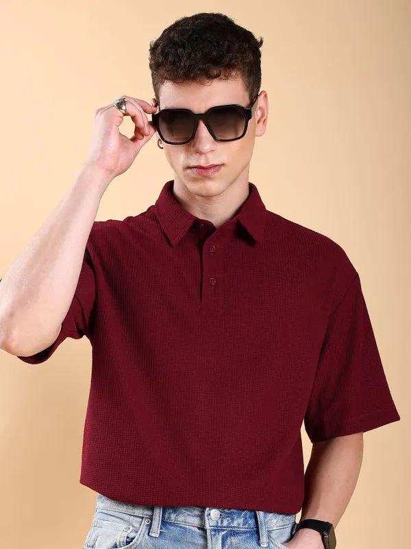  Highlander Men Maroon Solid Polo Collar T-Shirts