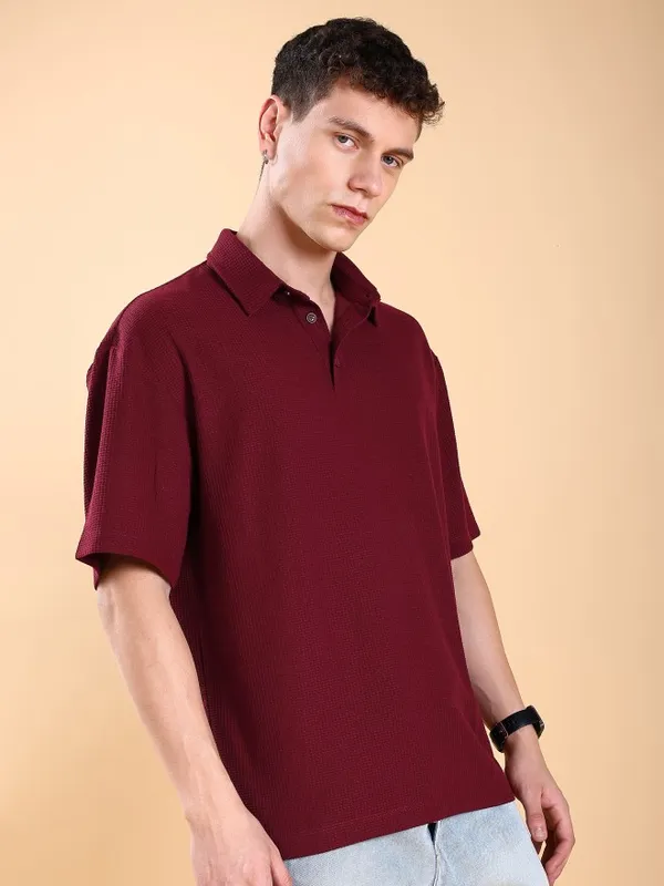  Highlander Men Maroon Solid Polo Collar T-Shirts