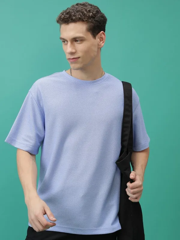  Highlander Men Lavender Solid Round Neck T-Shirts