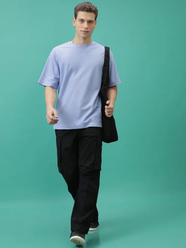  Highlander Men Lavender Solid Round Neck T-Shirts