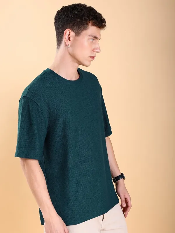  Highlander Men Teal Solid Round Neck T-Shirts