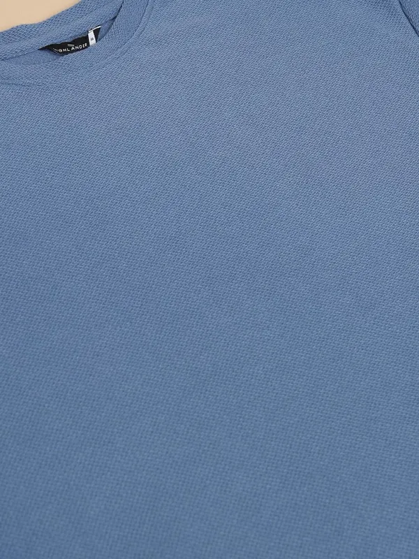Men Solid Round Neck T-Shirt