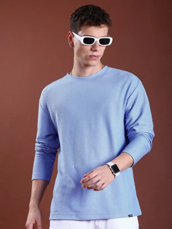 Highlander Men Blue Solid Round Neck Oversized Fit T-Shirt