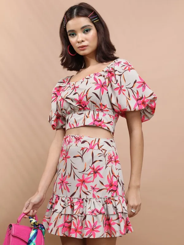  Tokyo Talkies Women Beige Co-Ords