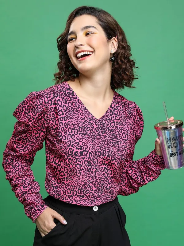 Tokyo Talkies Women Pink Printed Blouson Top