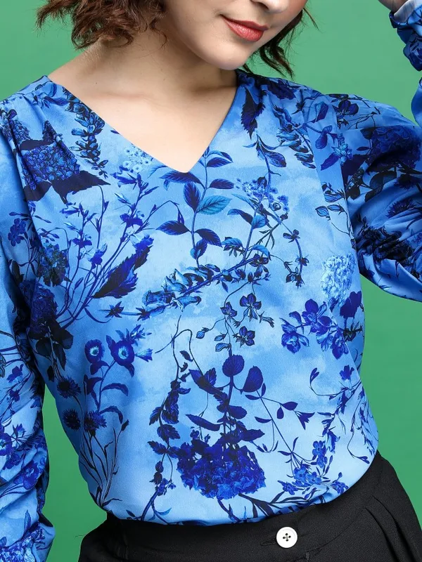 Tokyo Talkies Women Blue Printed Blouson Top