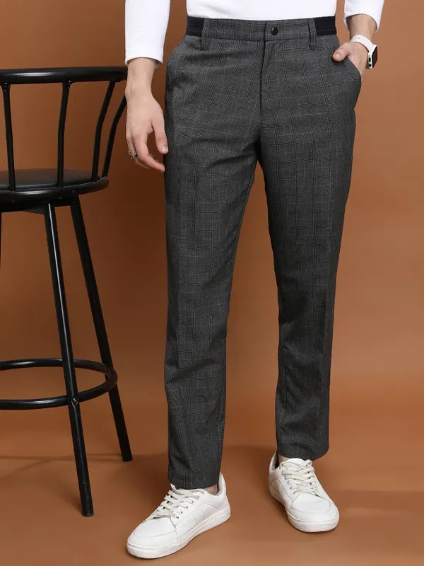 Men Regular Fit Chinos