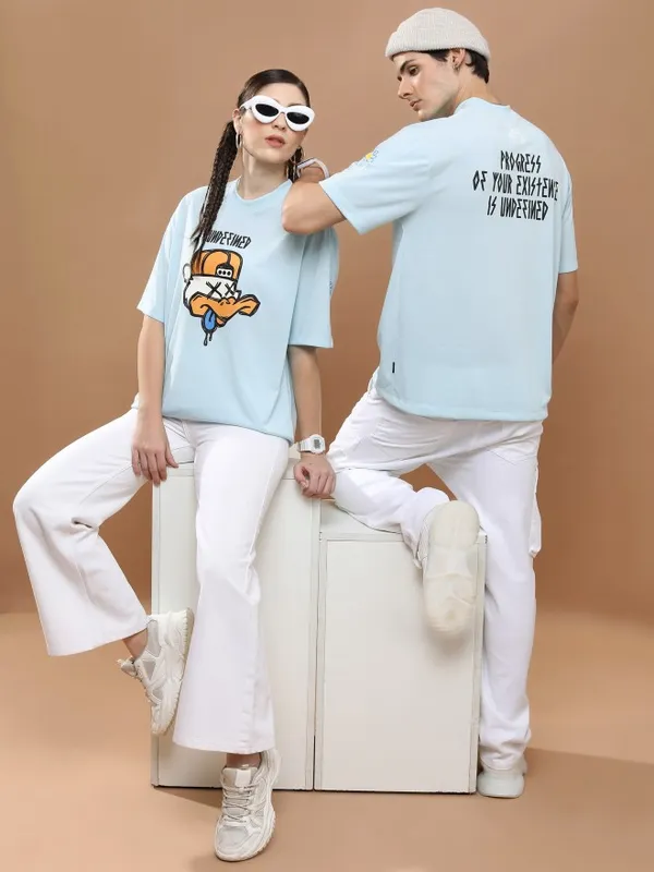Men Solid Round Neck T-Shirt