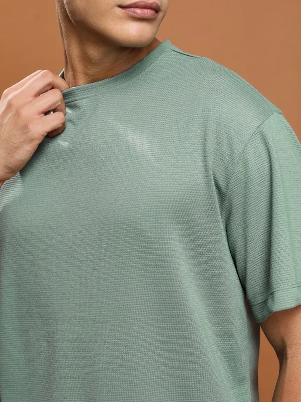 Ketch Men Olive Solid Round Neck Oversized Fit T-Shirt