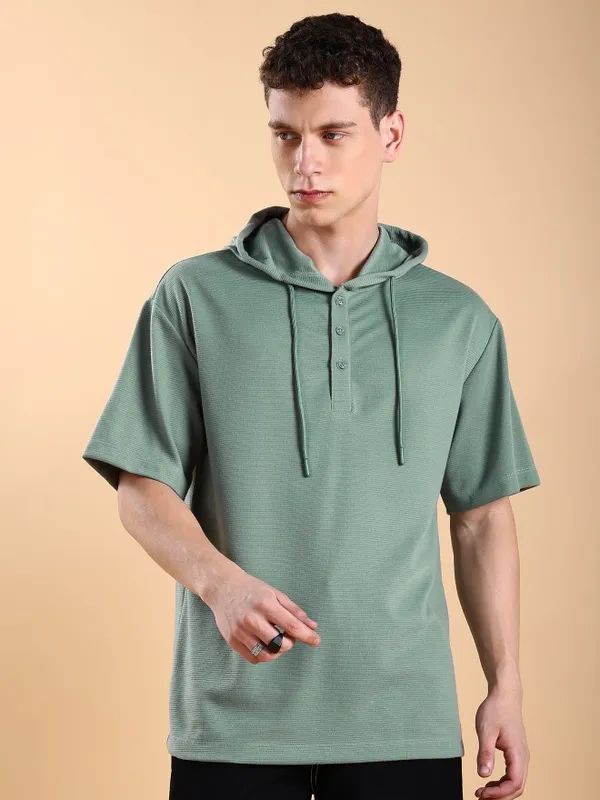 Men Solid Oversized Fit T-Shirt