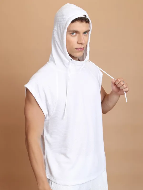  Ketch Men White Solid Hood T-Shirts