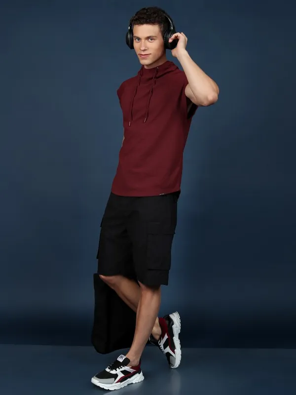  Ketch Men Red Solid Hood T-Shirts