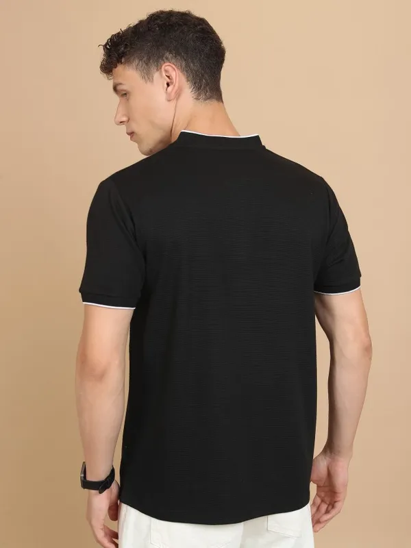  Ketch Men Black Solid Mandarin Collar T-Shirts