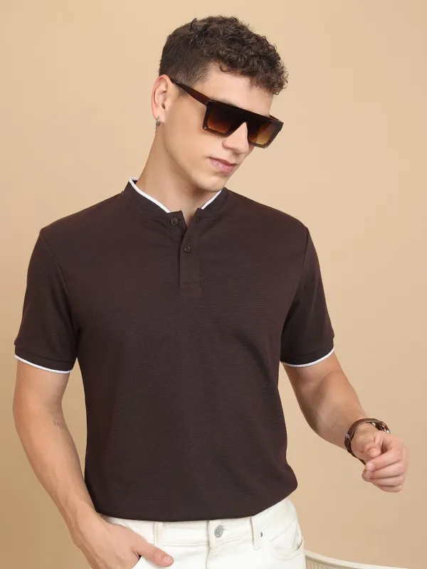 Ketch Men Brown Solid Mandarin Collar T-Shirts