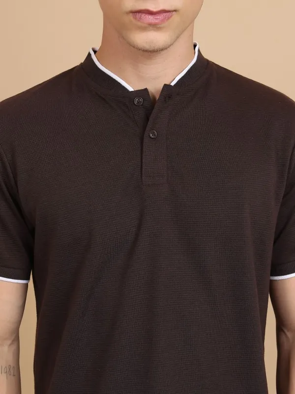  Ketch Men Brown Solid Mandarin Collar T-Shirts