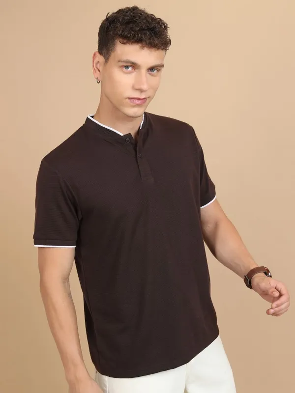  Ketch Men Brown Solid Mandarin Collar T-Shirts