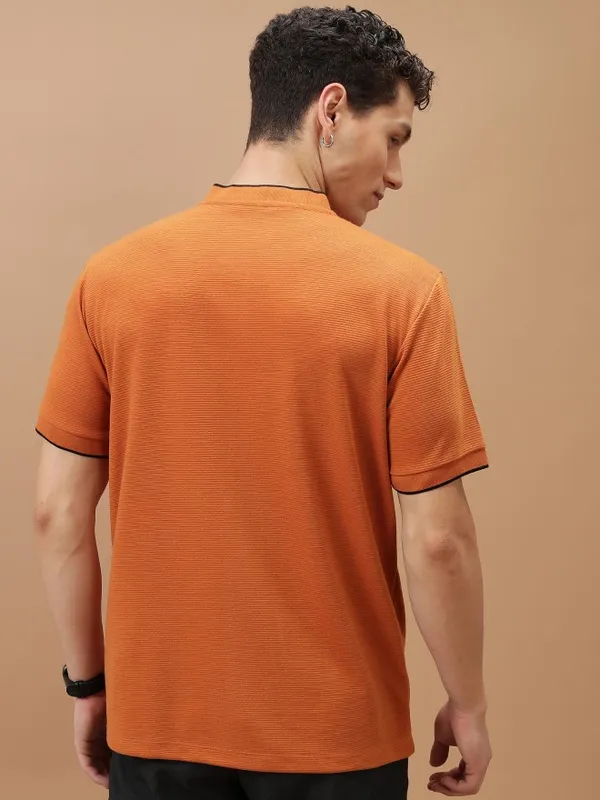  Ketch Men Terracotta Solid Mandarin Collar T-Shirts