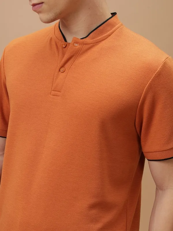  Ketch Men Terracotta Solid Mandarin Collar T-Shirts