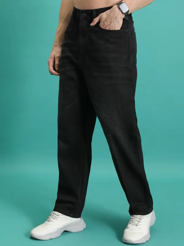  Highlander Men Black Relaxed Fit Clean Look Jeans