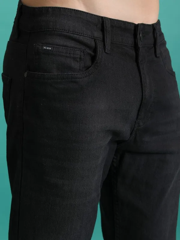  Highlander Men Black Straight Fit Jeans