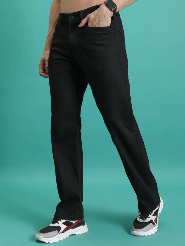  Highlander Men Black Tapered Fit Clean Look Jeans