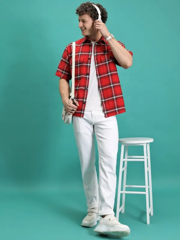  Highlander Men White Tapered Fit Clean Look Jeans