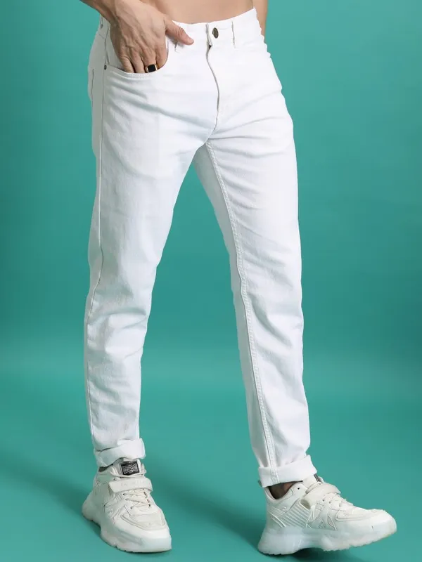  Highlander Men White Tapered Fit Clean Look Jeans