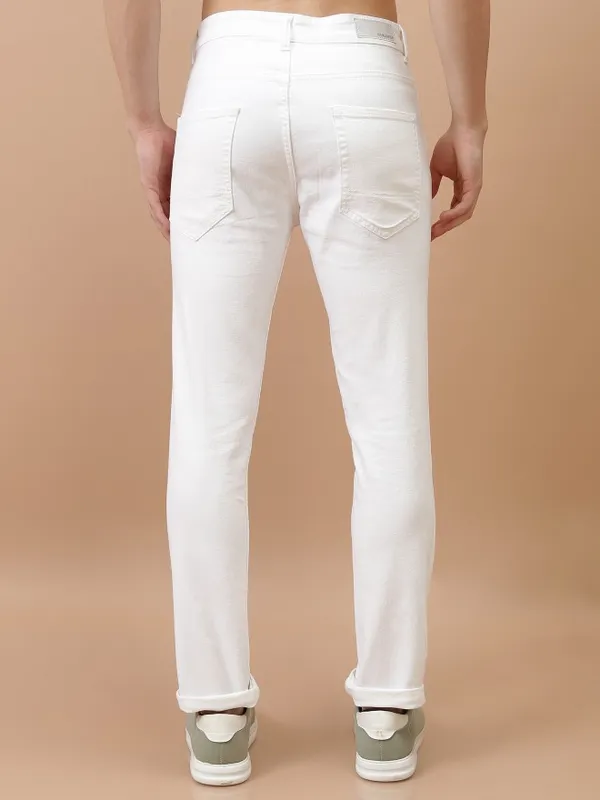 Purple By Highlander Men White Tapered Fit Stretchable Jeans