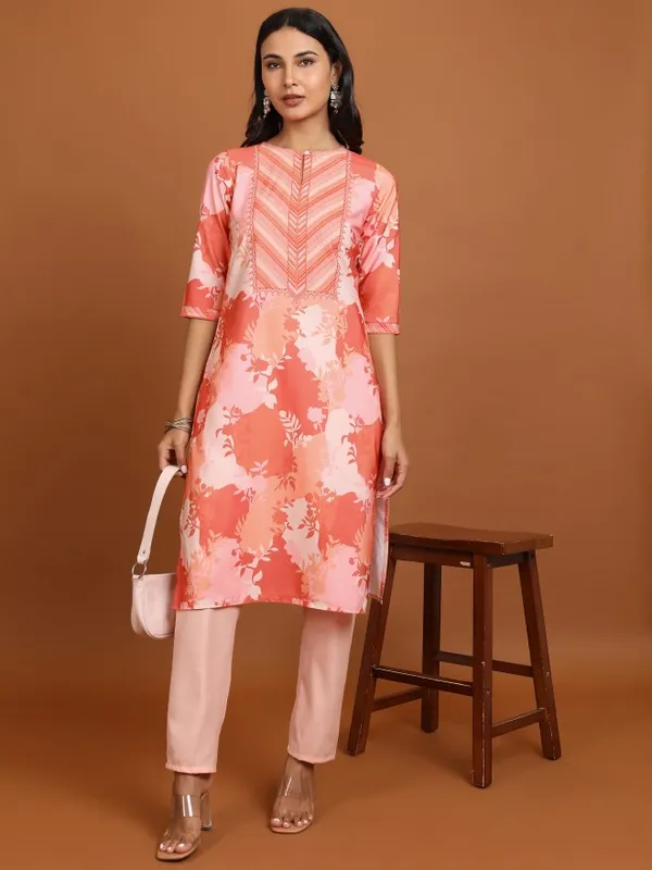  Ketch Women Coral Printed Straight Kurtas