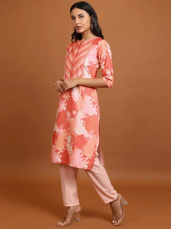  Ketch Women Coral Printed Straight Kurtas