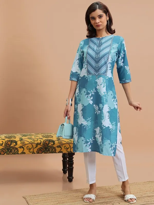  Ketch Women Blue Printed Straight Kurtas