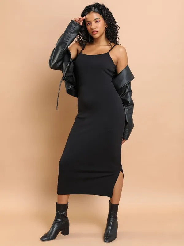  Tokyo Talkies Women Black Solid Sheath Dresses
