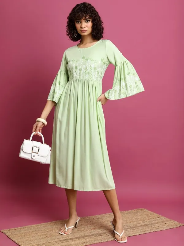  Vishudh  Women Green Printed A-Line Dresses