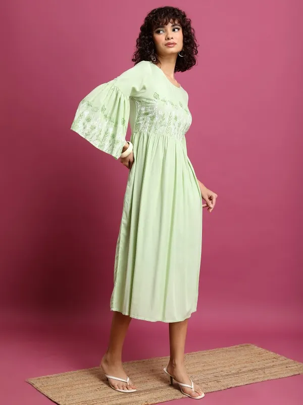 Vishudh  Women Green Printed A-Line Dresses