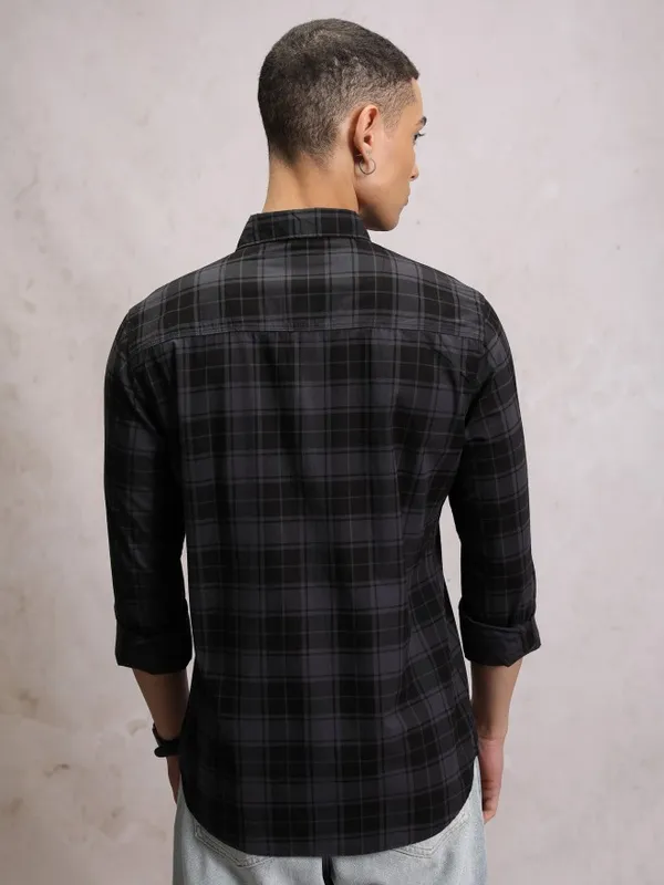 Men Slim Fit Casual Shirt