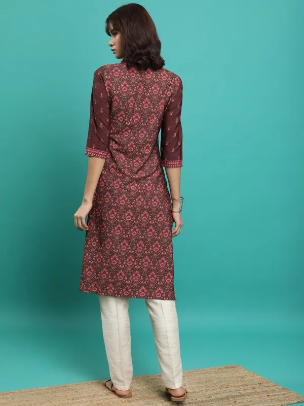  Ketch Women Maroon Printed Straight Kurtas