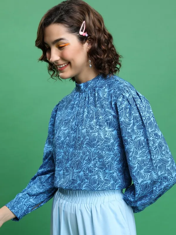 Printed Blouson Top