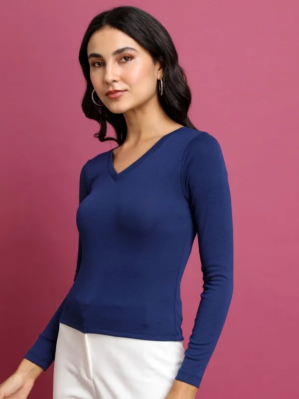 Solid Fitted Top