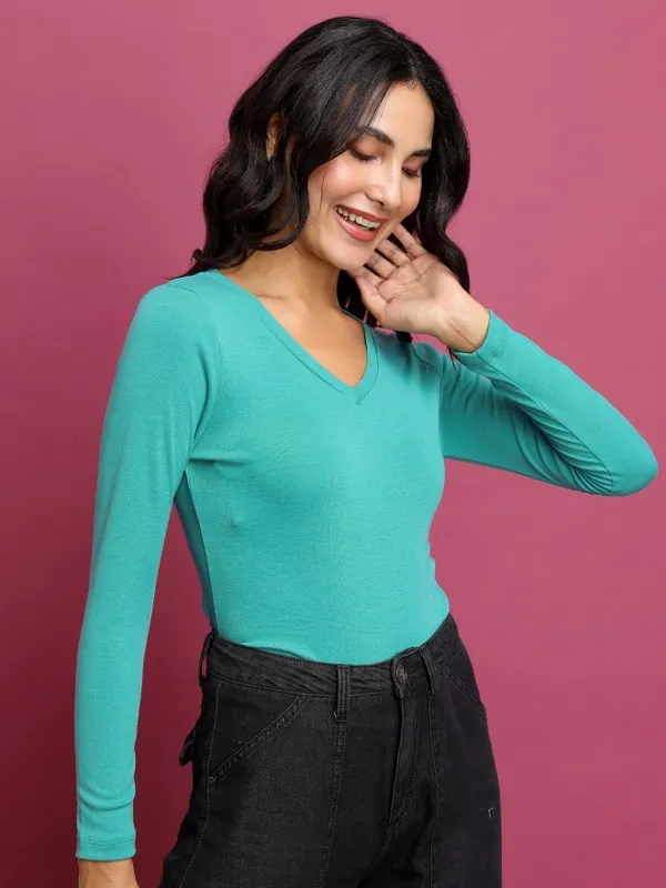 Solid Fitted Top