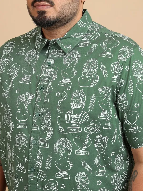  Xtra Ordinary By Highlander Men Green Printed Regular Fit Casual Shirts