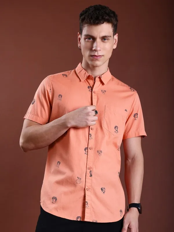 Highlander Men Orange Printed Slim Fit Casual Shirt