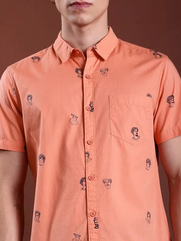 Highlander Men Orange Printed Slim Fit Casual Shirt