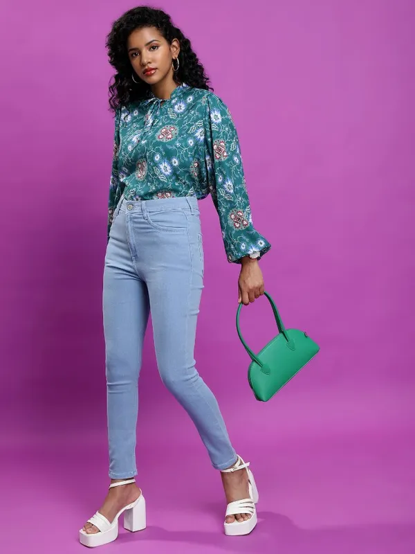 Women Skinny Fit Jeans