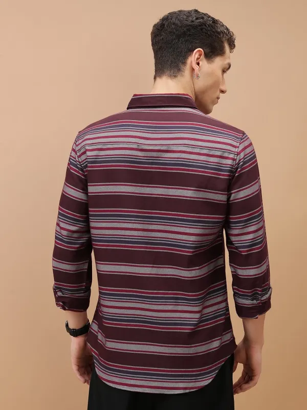  Highlander Men Multi Striped Slim Fit Casual Shirts