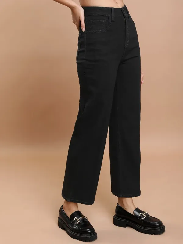 Tokyo Talkies Women Black Straight Fit Stretchable Jeans