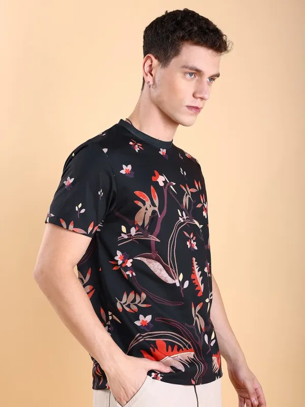 Men Printed Round Neck T-Shirt