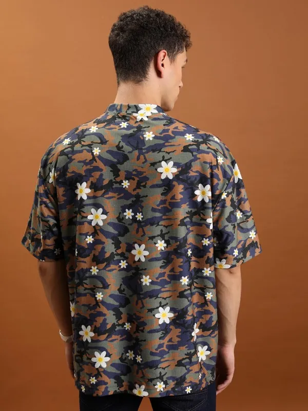 Men Printed Slim Fit T-Shirt